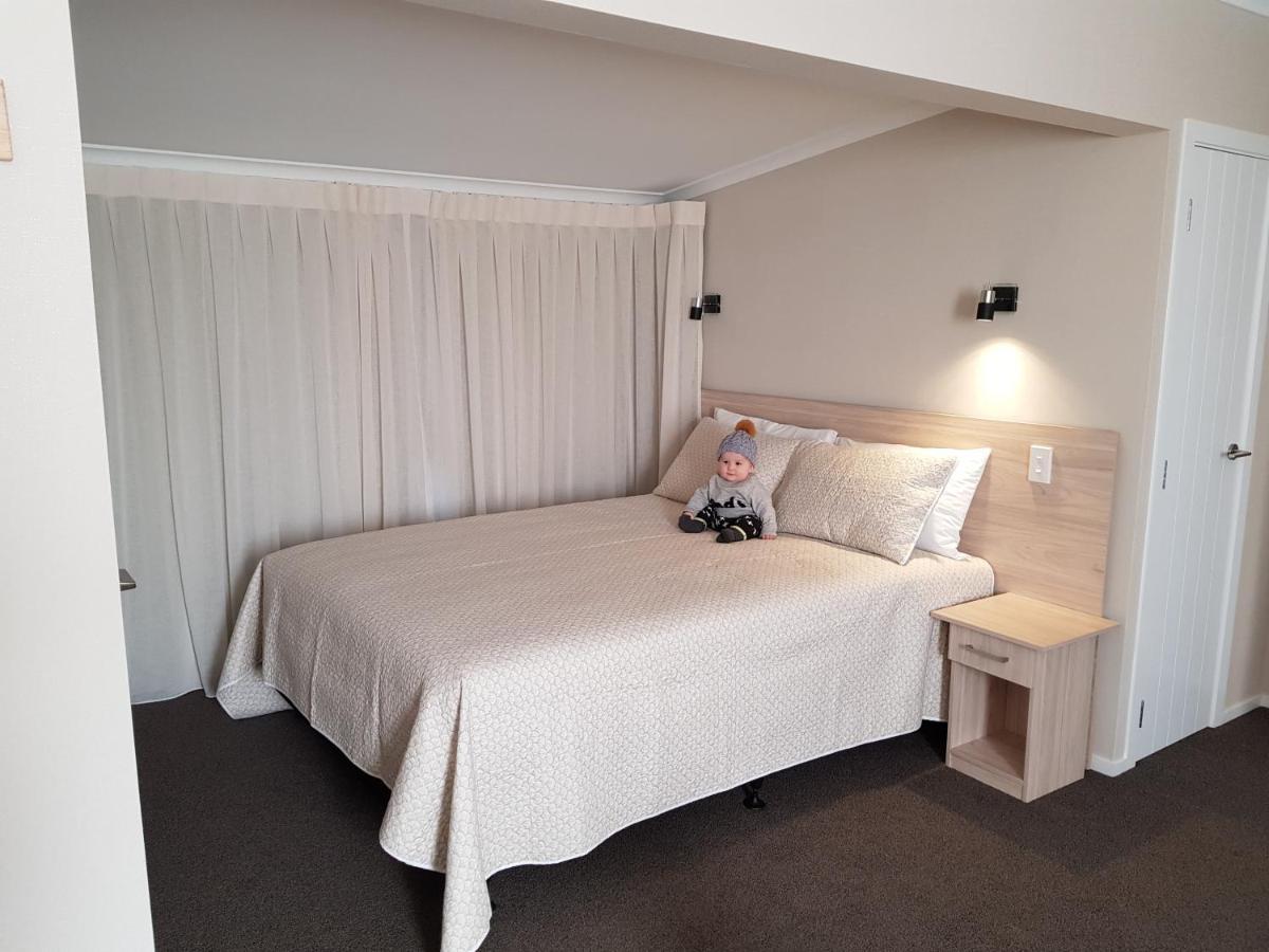 Carramar Motor Inn Πάλμερστον Νορθ Εξωτερικό φωτογραφία