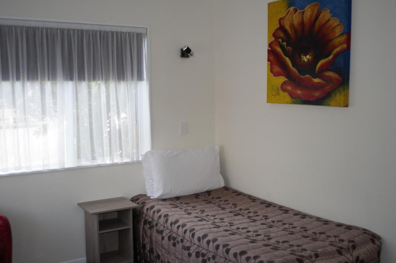Carramar Motor Inn Πάλμερστον Νορθ Εξωτερικό φωτογραφία